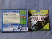 Sensible Soccer (Mega CD Pal) fotografia caratula trasera y manual.jpg