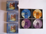Shenmue (Dreamcast Pal) fotografia caja -caratula delantera y discos de juego.jpg
