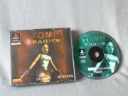 Tomb Raider (Playstation-pal) fotografia caratula frontal y Disco.jpg