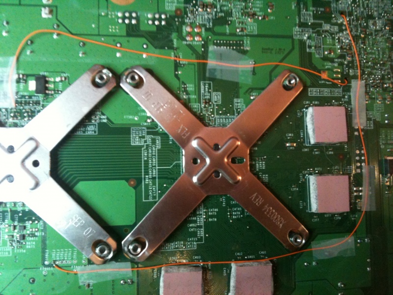 Archivo:Instalacion Glitchip inferior.jpg