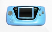 Imagen consola Game Gear modelo azul claro.jpg