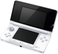 Imagen portátil Nintendo 3DS color Ice White.png