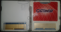 Cartucho Oro Comparación Gateway Detrás R4i Gold 3DS Deluxe Edition.png