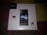 Caja xperia s.jpg