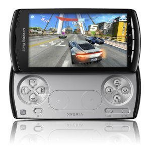Xperia play abierto.png