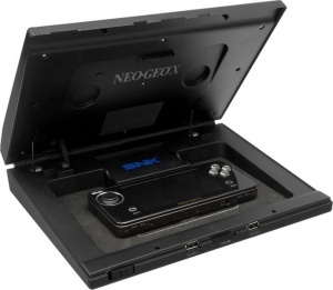 Neo Geo X Station - Abierto.jpg