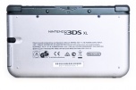 Vista inferior Nintendo 3DS XL.jpg