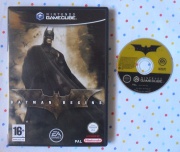 Batman Begins (GameCube Pal) fotografia caratula delantera y disco.jpg