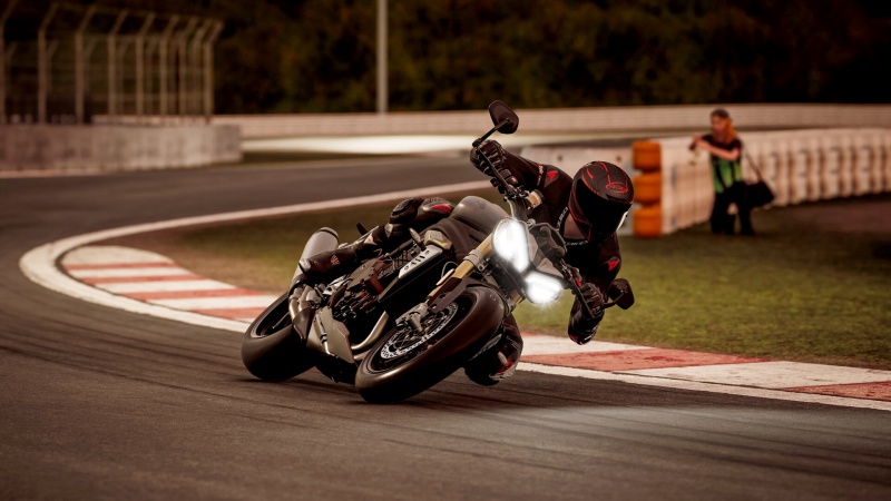 Archivo:RIDE5 img02.jpg