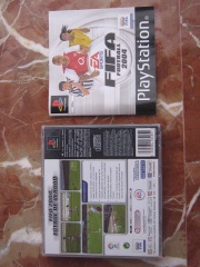 Fifa Football 2004 (Playstation-pal ) fotografia caratula trasera y manual.jpg