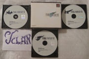 Final Fantasy VII Firts Print Edition (PSX NTSC-J) fotografia caratula delantera y discos de juego.jpg