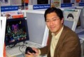 Yuji Naka jugando emulador Saturn.jpg