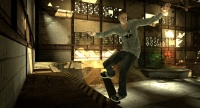 THPS HD Screenshot 4 Hawk nosegrind quarterpipe.jpg